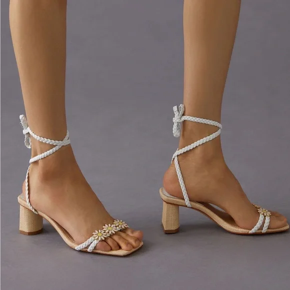 Schutz Hina Daisy Heel Sandal - Picture 8 of 11